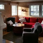 Ferienhaus At The Foot Of Andersnatten Engar